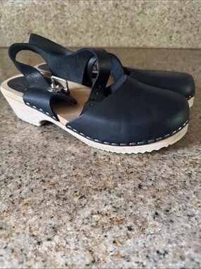 Lotta from Stockholm Black Leather Women's Clog Sandals -